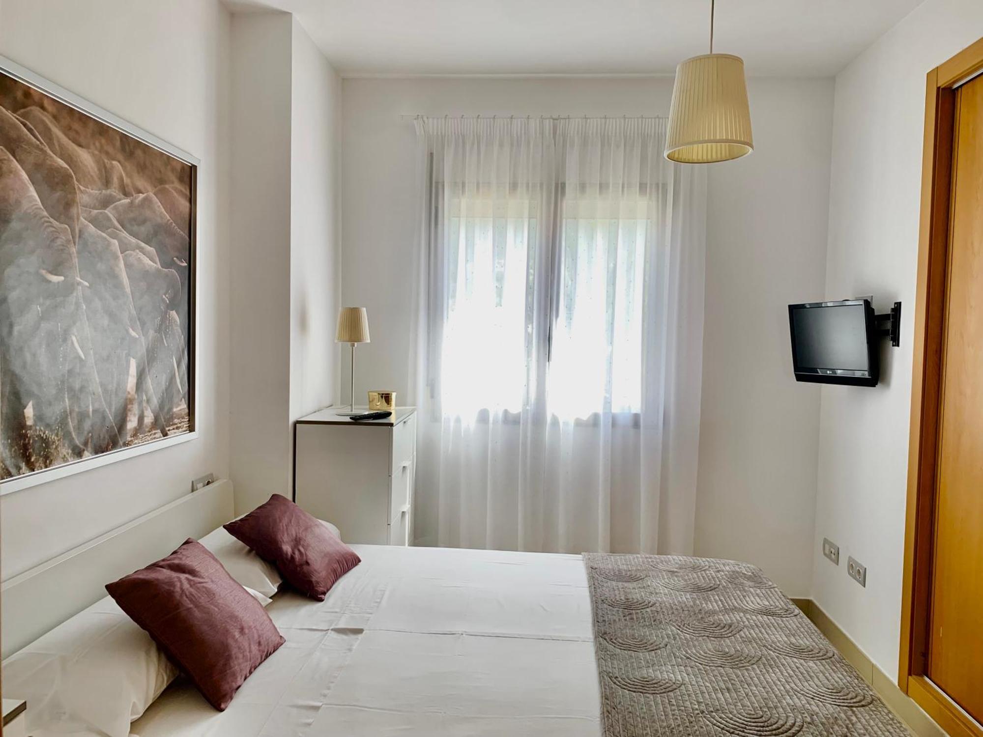 Hoteltype Penthouse 2 Beds, Parking, Wifi & Pool Stunning Views Denia Exteriör bild
