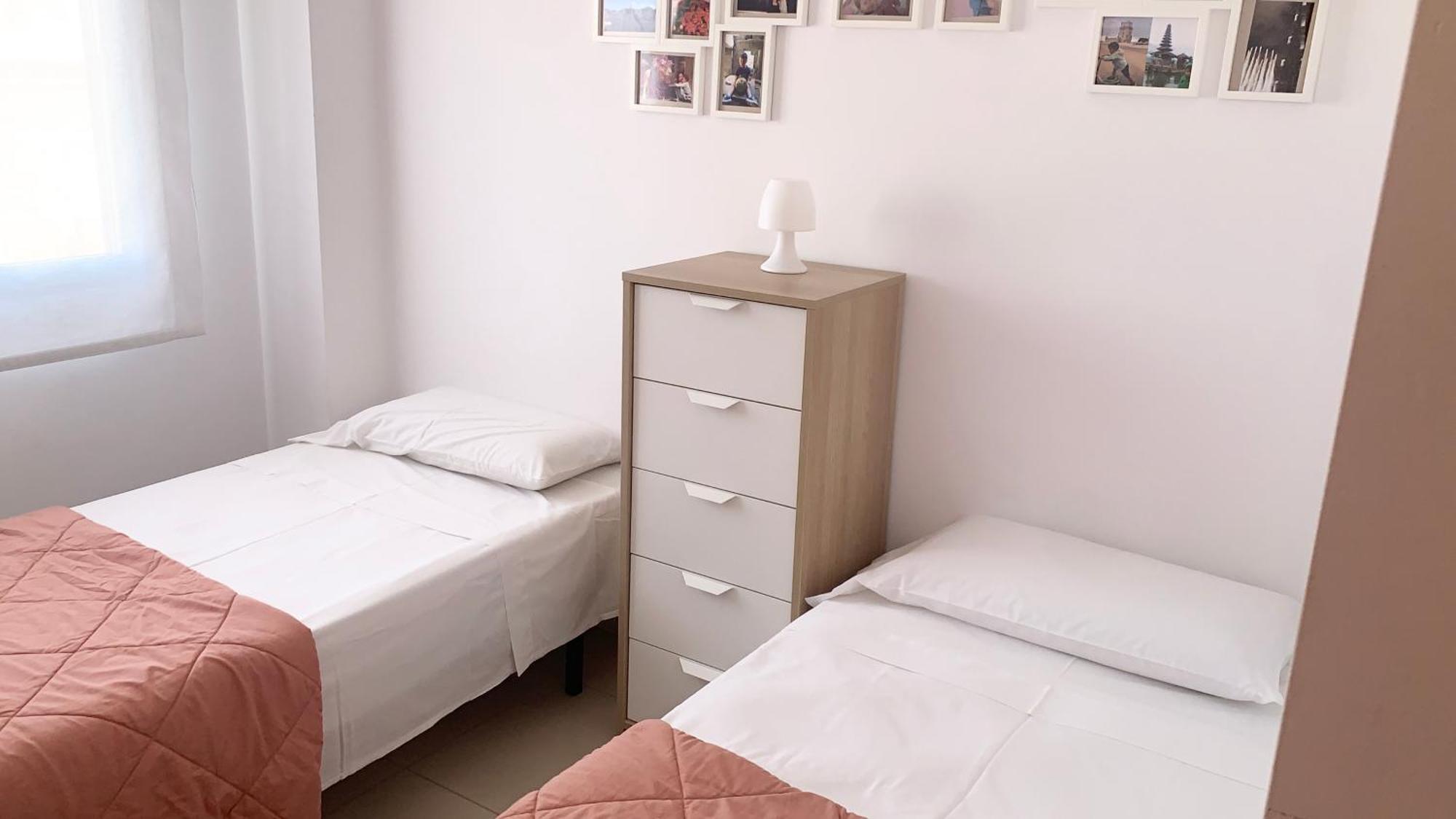 Hoteltype Penthouse 2 Beds, Parking, Wifi & Pool Stunning Views Denia Exteriör bild